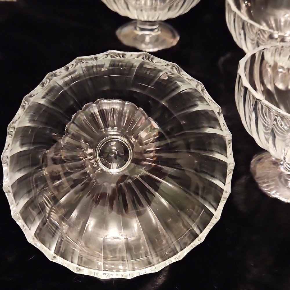 Crystal Clear Glass Dessert Bowl Set - Picture 2 of 4
